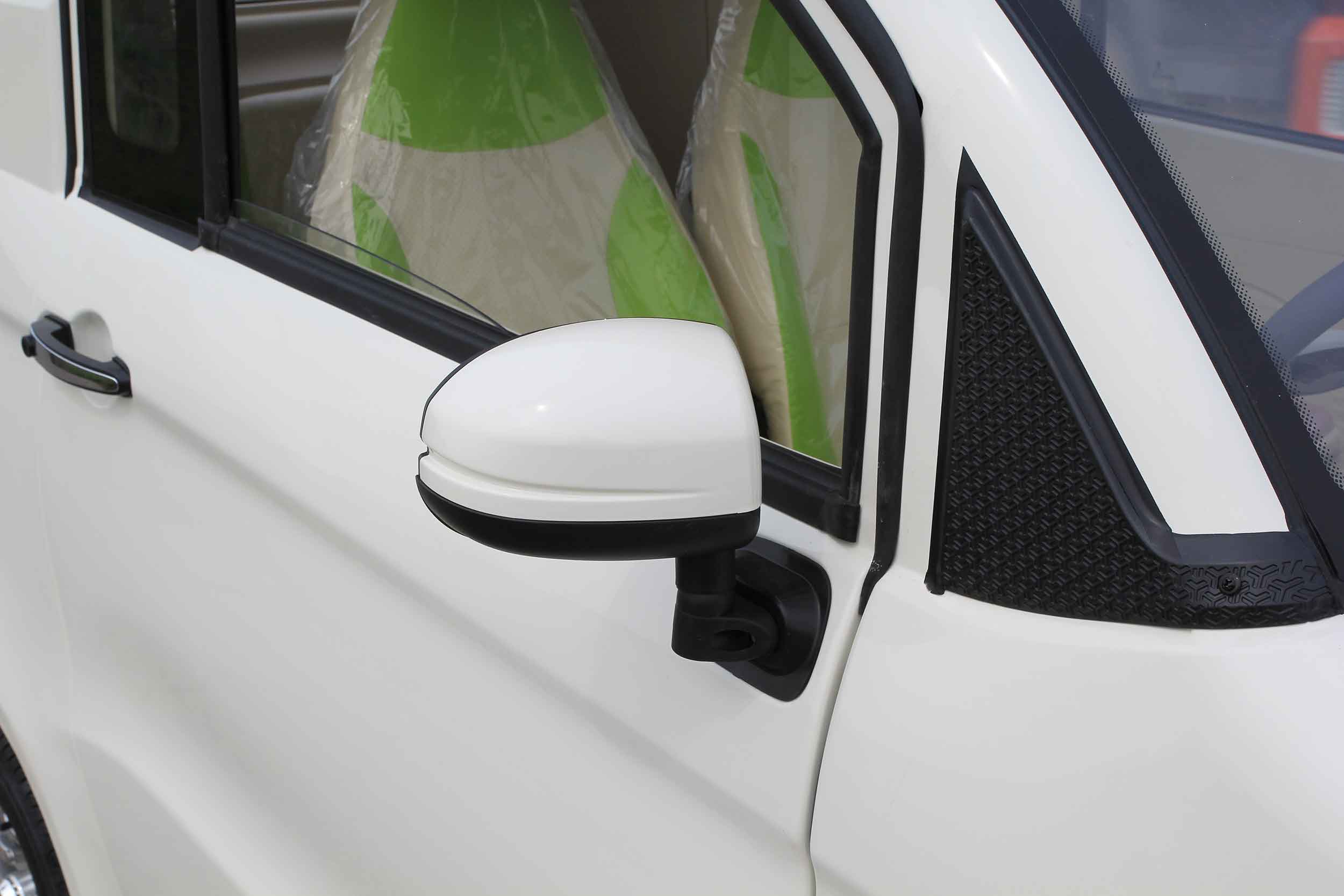 Side-By-Side ES2 Microcar 45km/h Weiss 2-Personen Zulassung Sitze nebeneinander 72V58Ah Akku ca. 70km Reichweite Führerschein AM ab 15-Jahren
